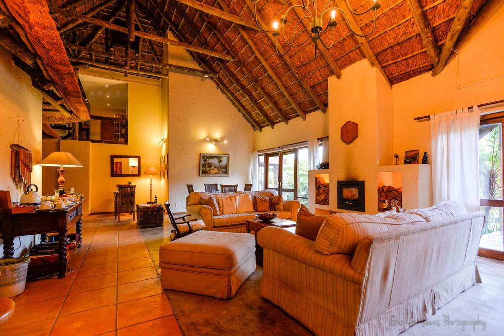 50 On Shepherd Boutique Guest House Sandton Eksteriør billede